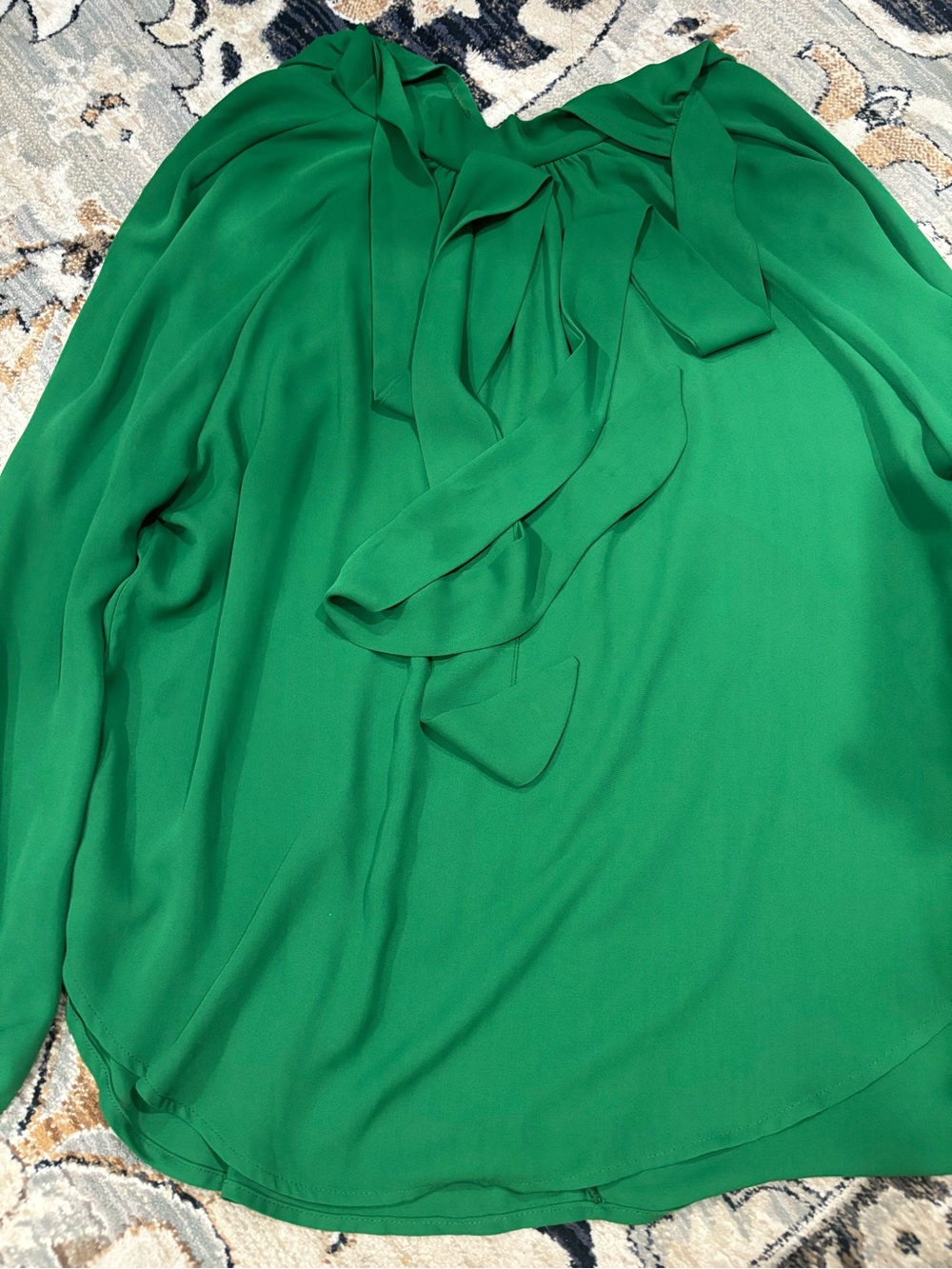 SHEIN Emerald Green Tie-Neck Blouse